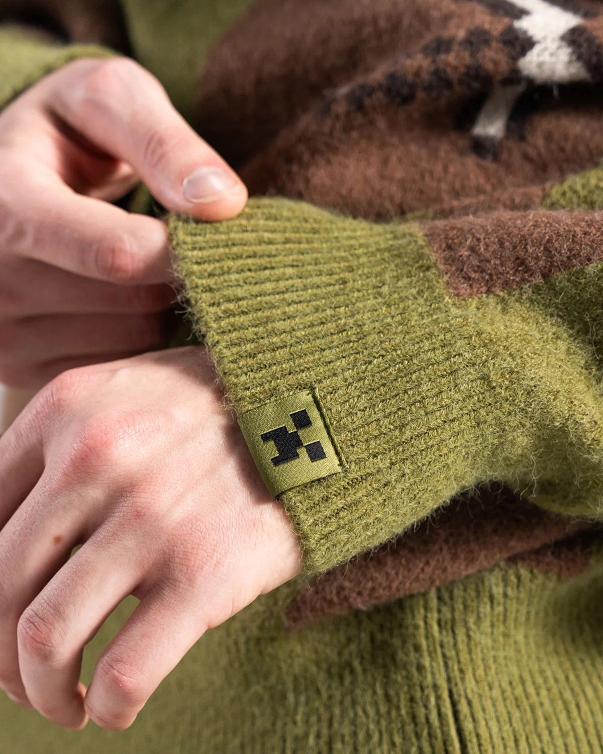 The Tools of the Trade Knit - Image 3